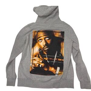 All eyez on me Gray Hoodie with Graphic Print Sz XL
